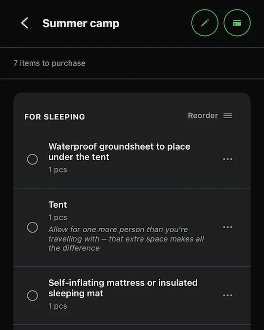 Screenshot of the Spesary app in dark mode: list for preparing a summer camping trip.